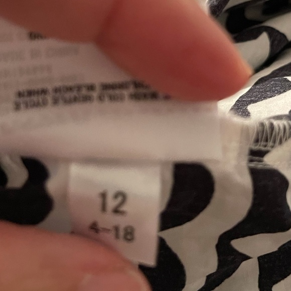 🔴SOLD🔴Marimekko x Uniqlo Black and White A Line Sleeveless Dress Size 12 - Picture 8 of 8